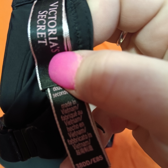 Victoria secret bra - Picture 3 of 3